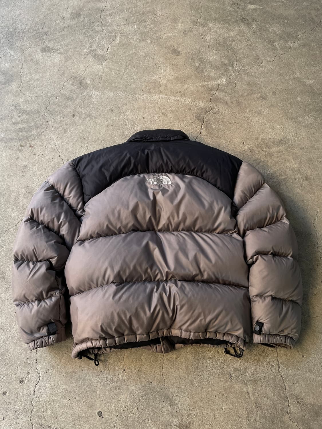 90-00s TNF Center Logo Nuptse Silver 상품이미지5