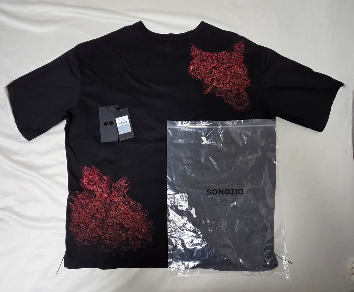 송지오옴므 나이트 엠브로이드 자수 반팔 50(105) 상품이미지1