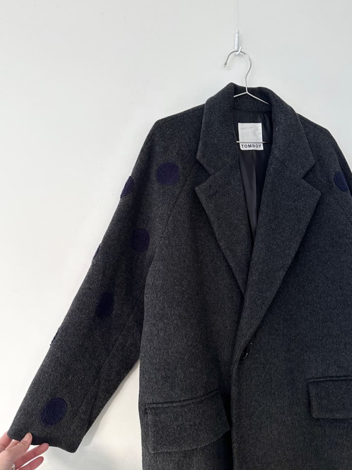 TOMBOY dot point midi coat / grey 상품이미지3