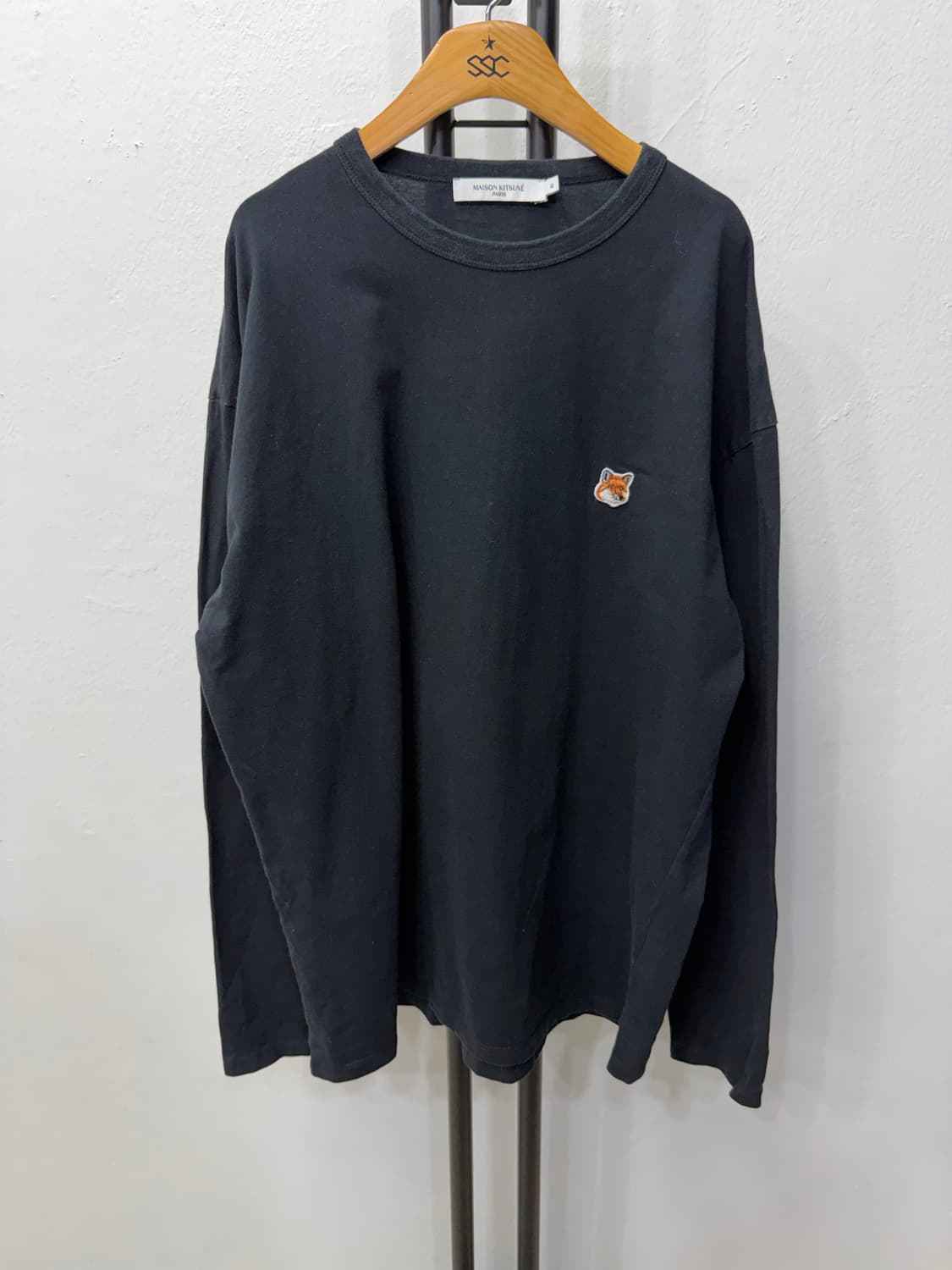 매장판정품) 메종키츠네 폭스 패치 롱슬리브 XL 상품이미지1