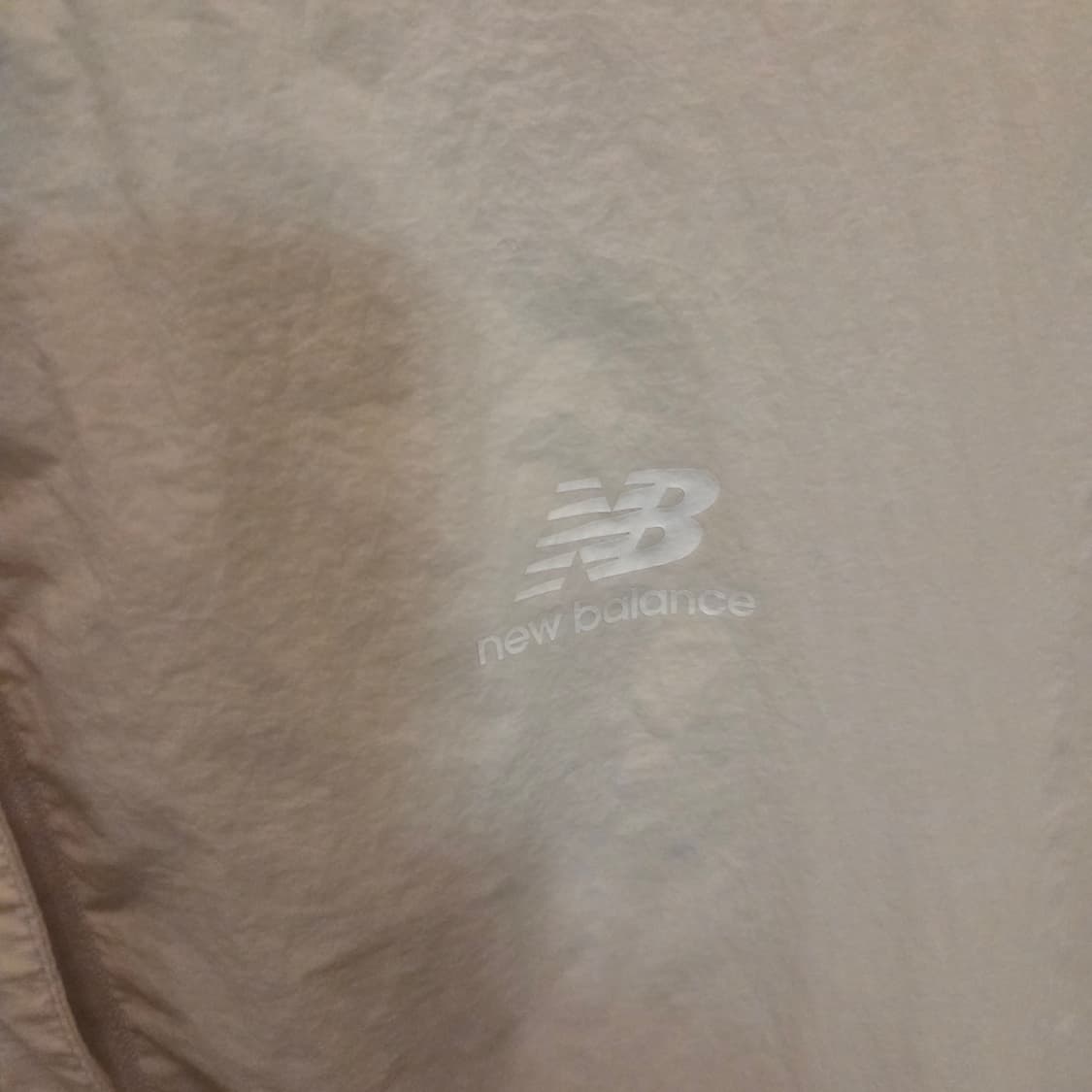 뉴발란스 액티브 크롭 바람막이 상품이미지4