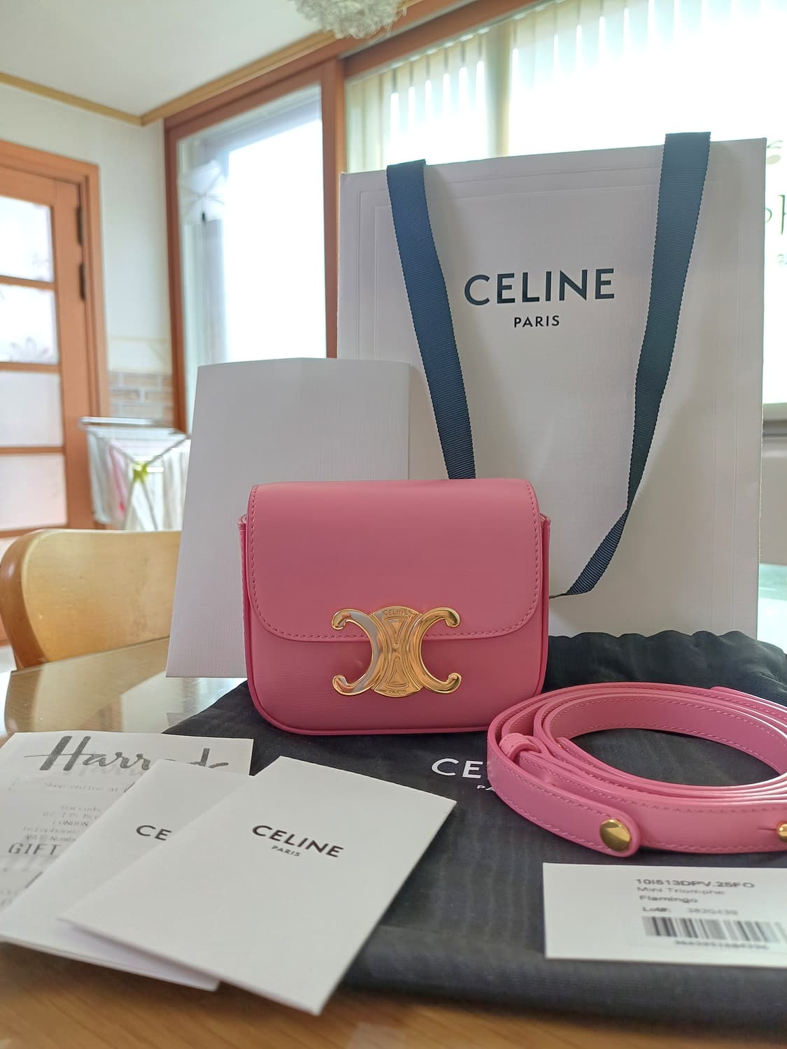 셀린느 미니클로드 샤이니 카프스킨 미니백 상품이미지1