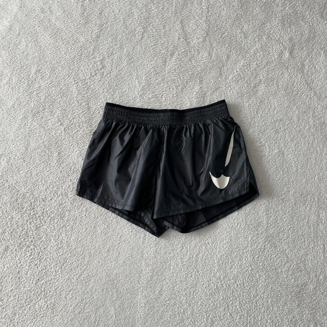 S 나이키 여성 반바지 러닝 상품이미지1