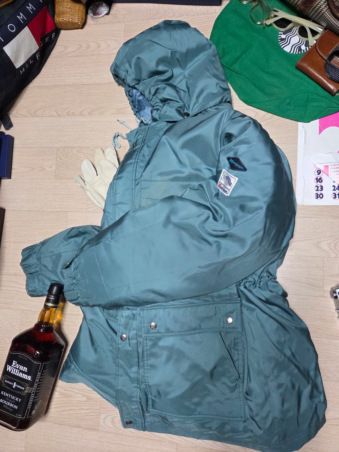 입생로랑 패딩 자켓 점퍼 상품이미지1