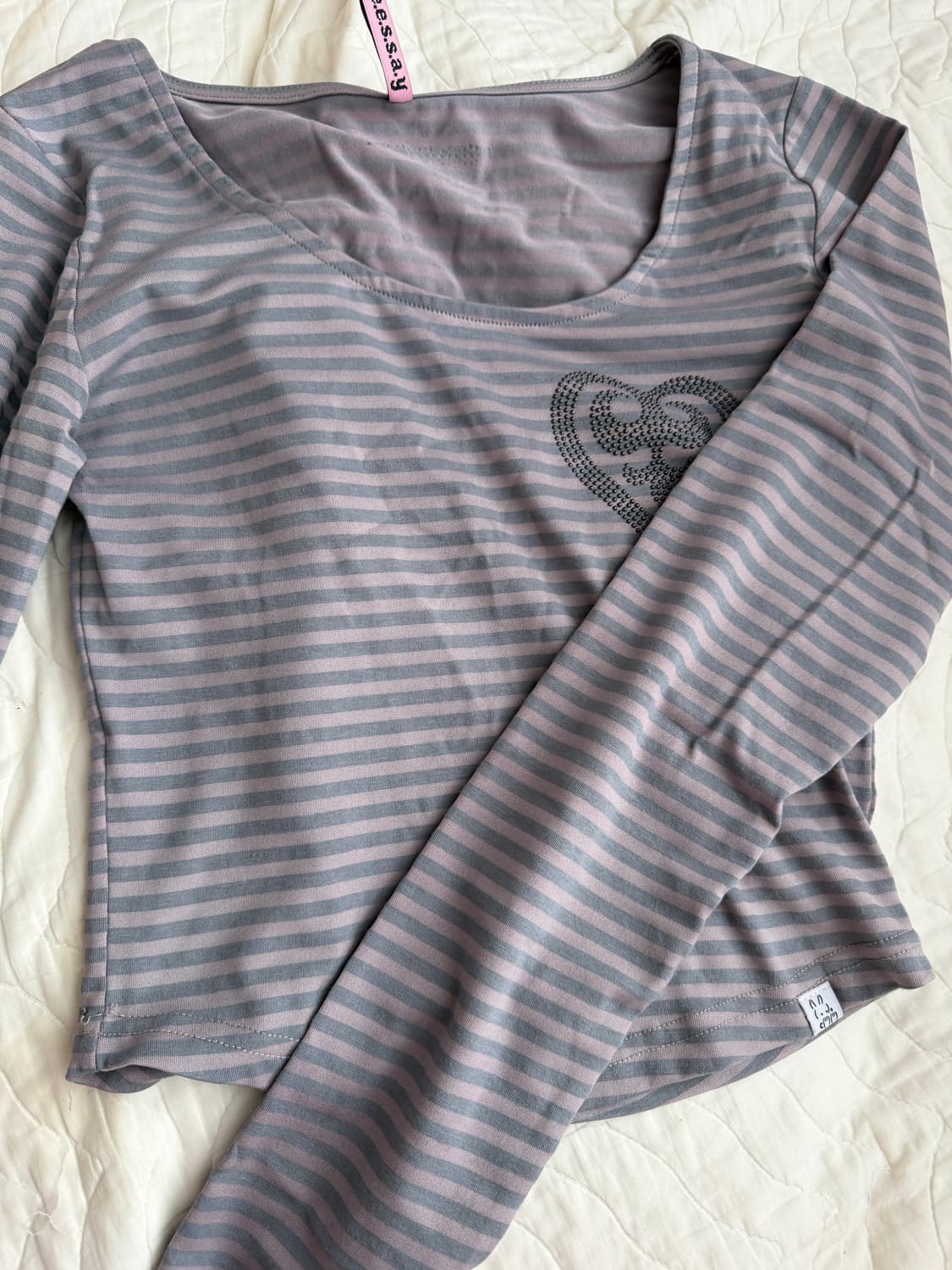 eessay 에세이 핑크 하트 티 새제품 상품이미지3