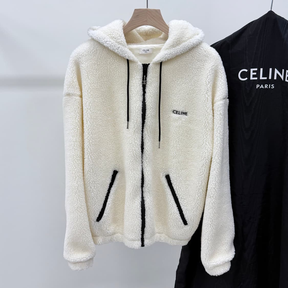 [미사용/M] 셀린느 오슬롯 플리스 후드 후리스 자켓 화이트 상품이미지1