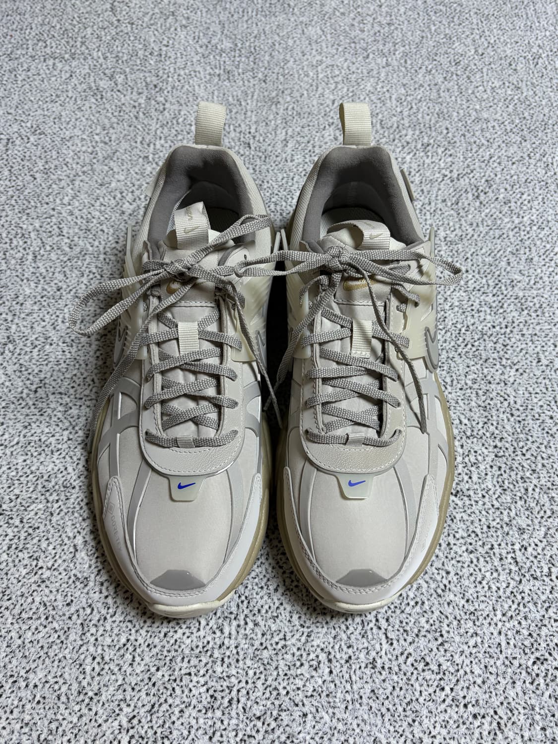 나이키 V2K 런 고어텍스 운동화 상품이미지1