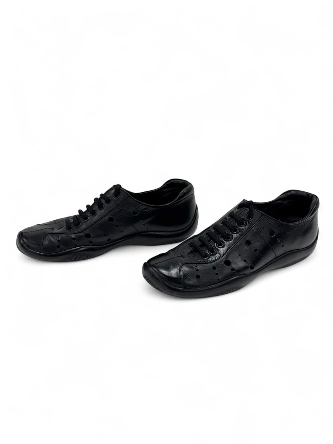 Prada Sports Hole Trainer 상품이미지5