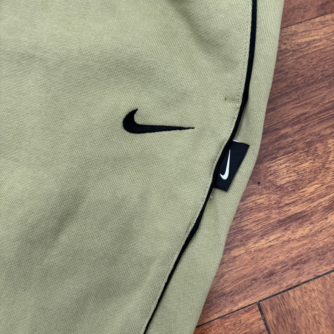 M(100) 나이키 빅로고 스우시 스웻 조거 팬츠  상품이미지4