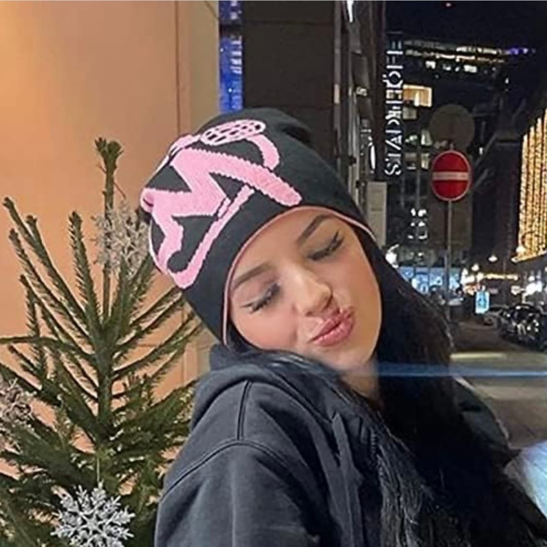 Y2k Beanie (new) 상품이미지1