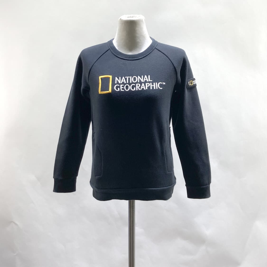 내셔널지오그래픽 키즈 기모맨투맨 블랙 140  상품이미지1