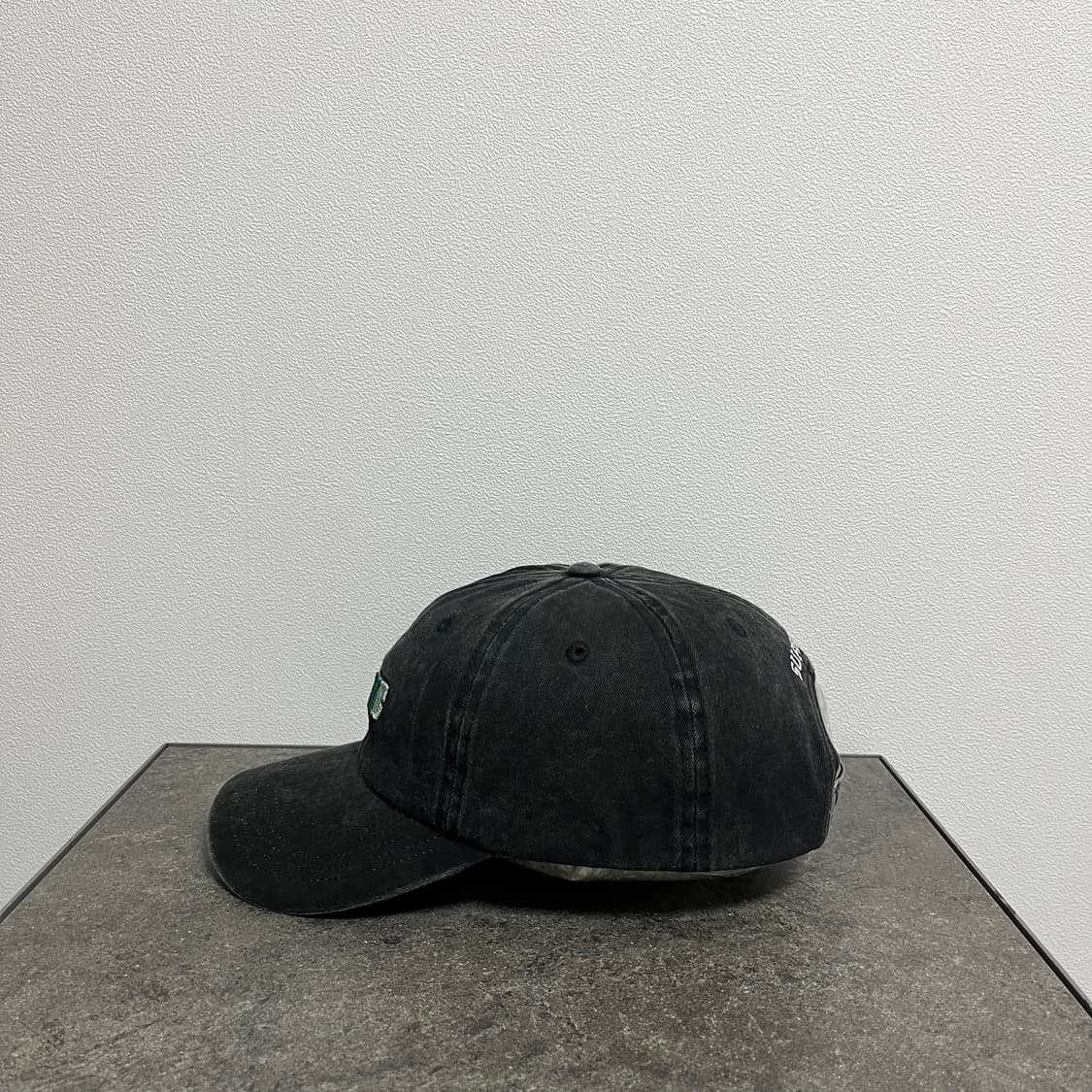 슈프림 멀티 컬러 로고 워시드 블랙 볼캡 모자 6패널 상품이미지2