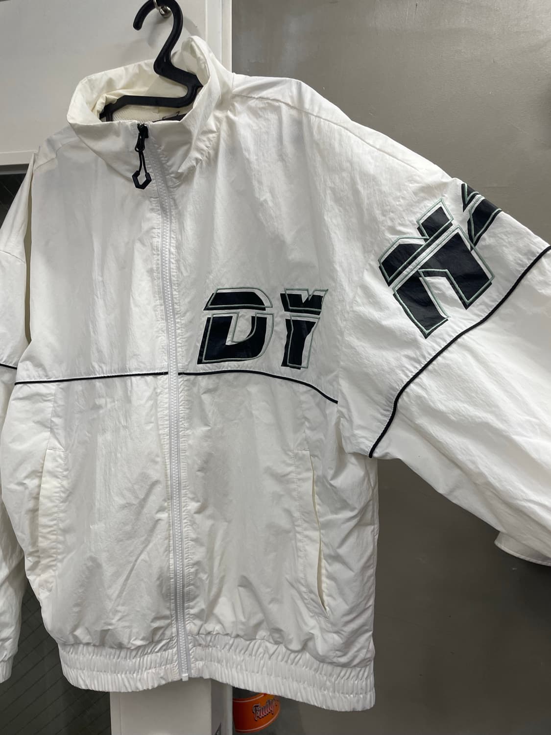 다이나핏 바람막이 점퍼 상품이미지2