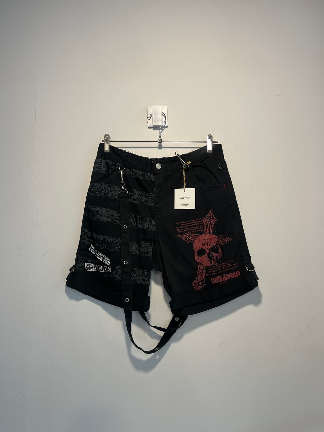 Mad punks half pants 상품이미지1