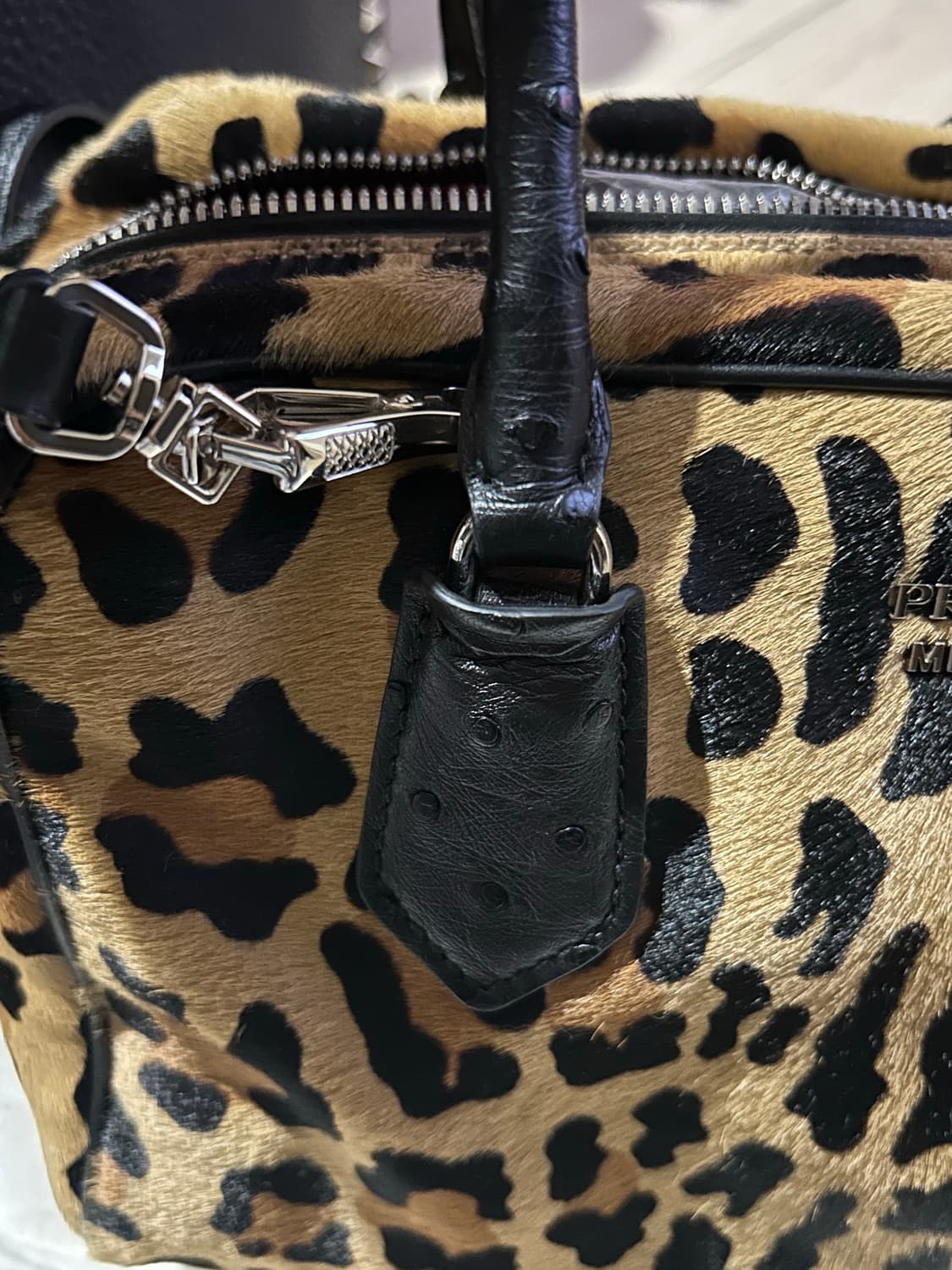 프라다 레오파드 토트백 상품이미지4