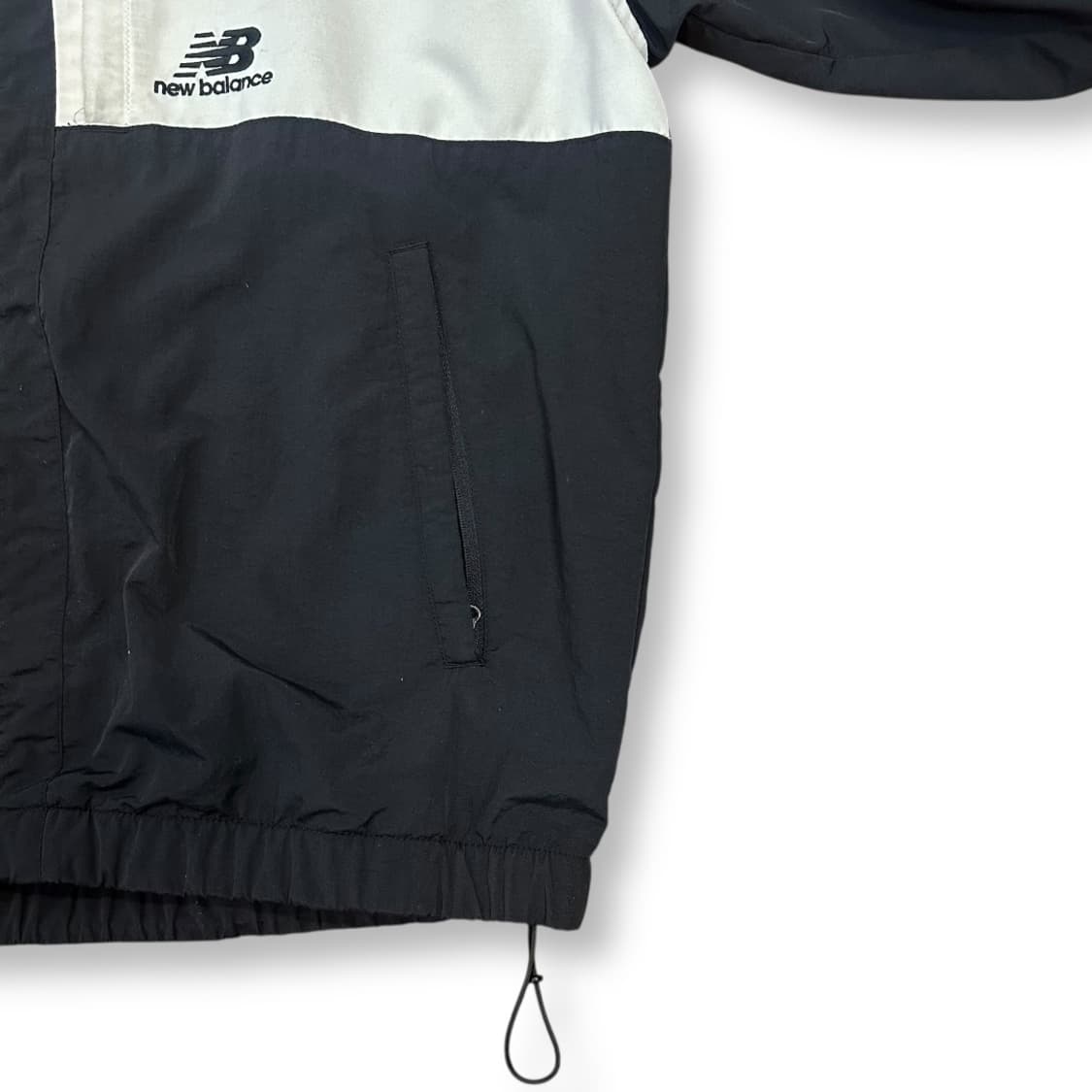 뉴발란스 바람막이 상품이미지4