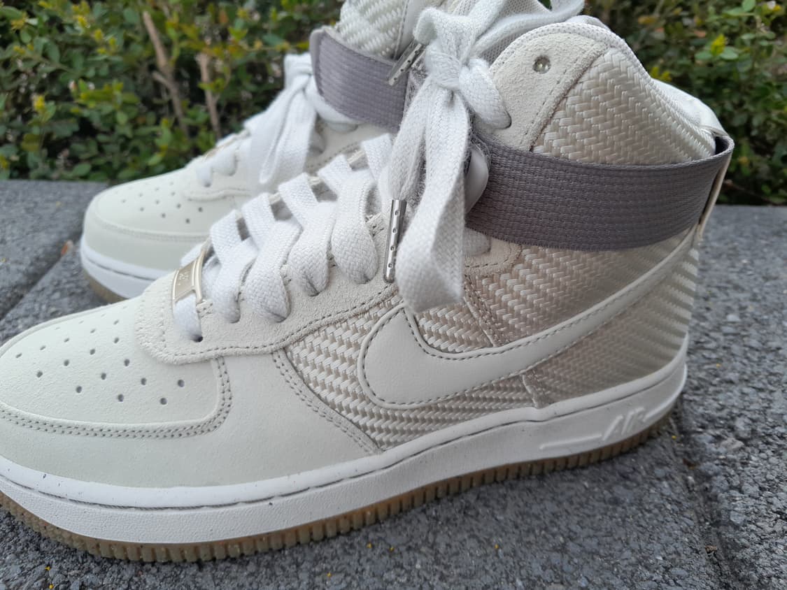 나이키 에어포스 1 하이 07 LX230 희소 상품이미지3