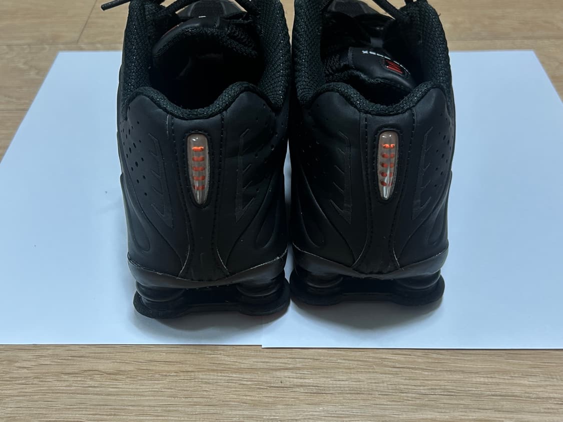 나이키 샥스 R4 상품이미지7