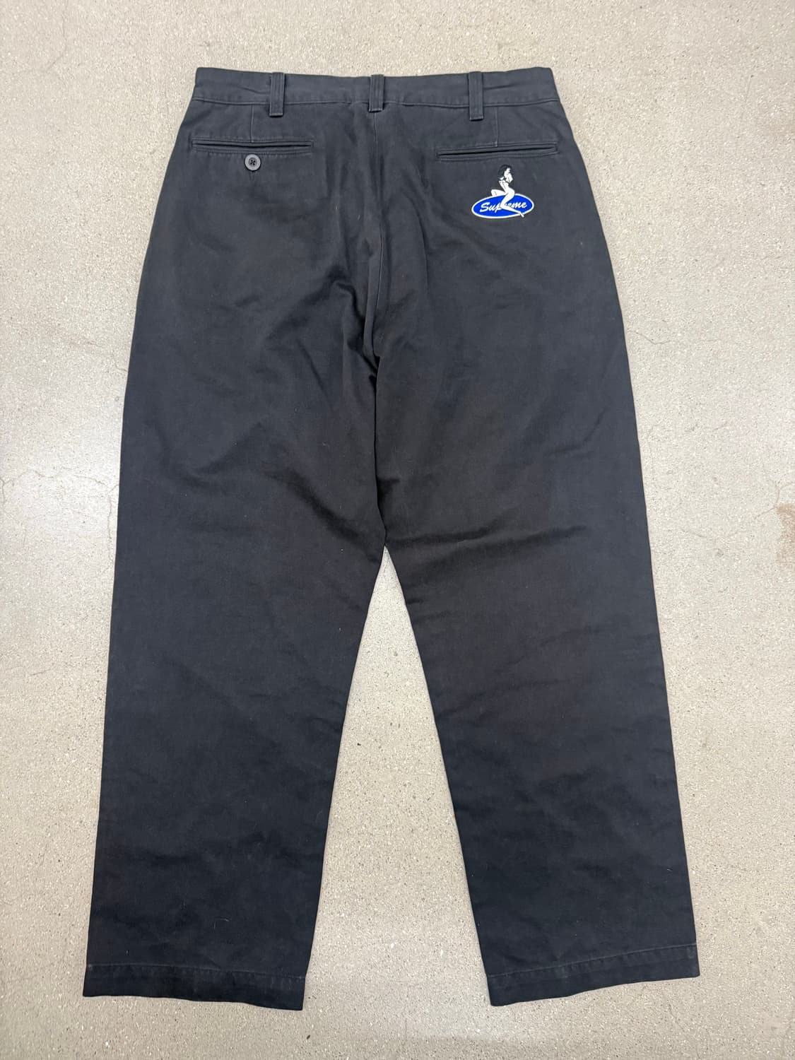 슈프림 핀업걸 치노 블랙 32 워시드 상품이미지1