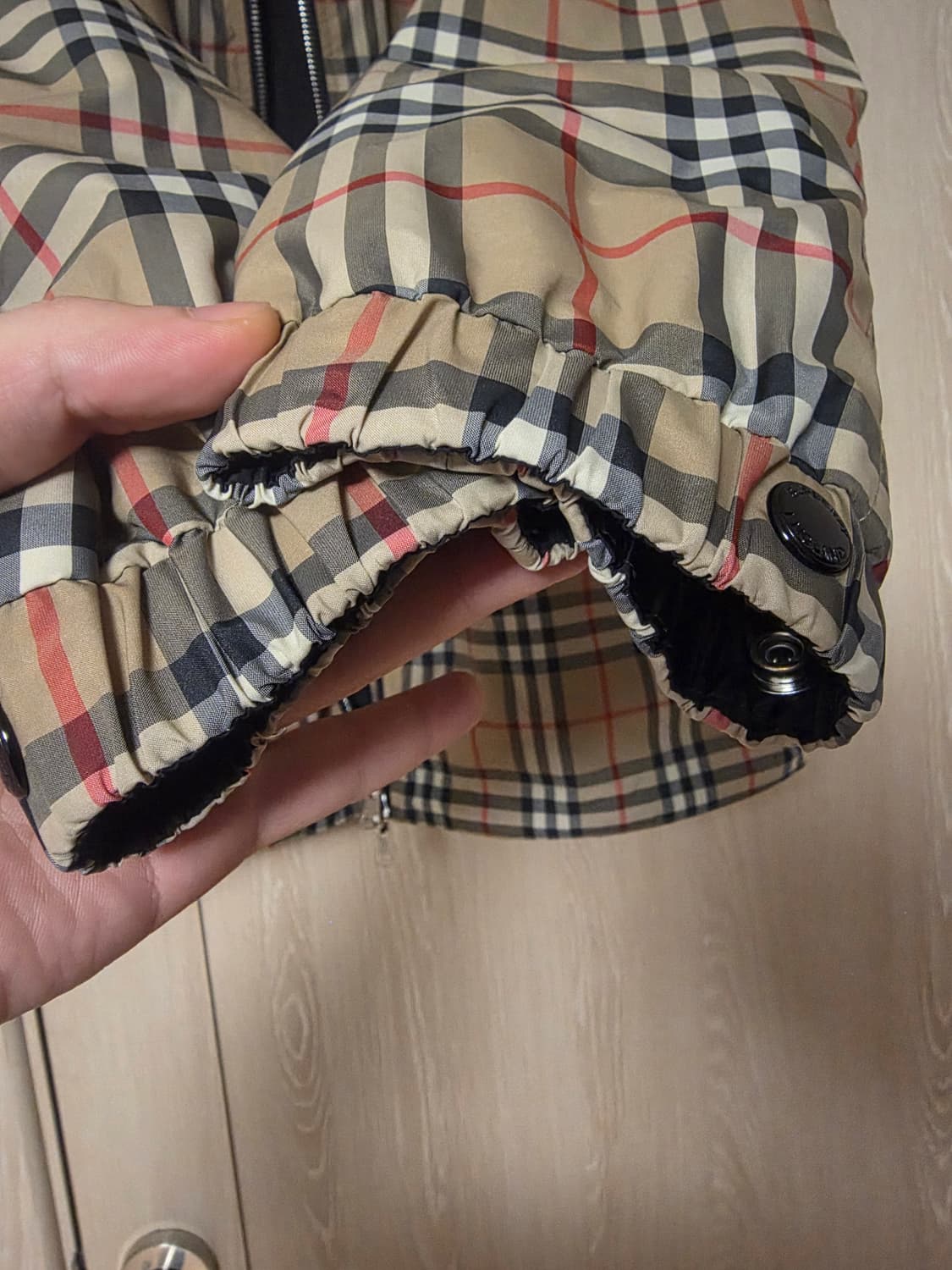 [M사이즈] 버버리 양면 리버시블 바람막이 새상품급 상품이미지3