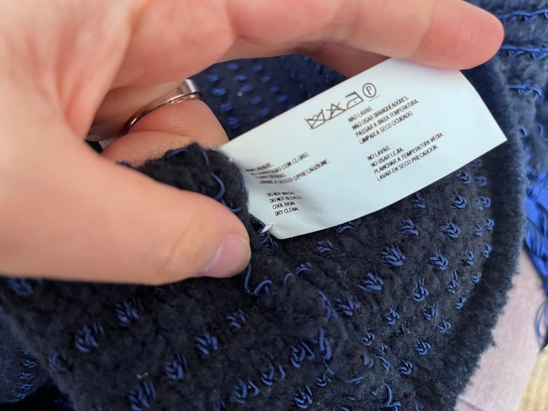 엠포리오아르마니 여성 프린지터틀넥니트 42사이즈 상품이미지9