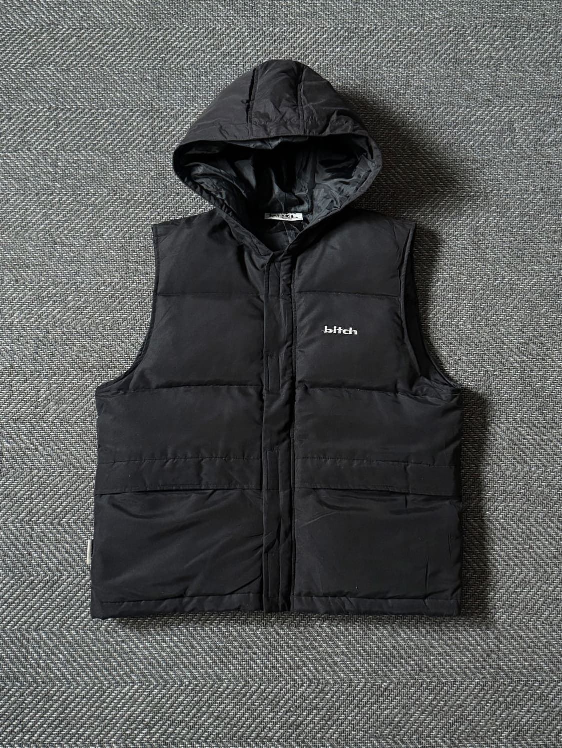 90s Bitch Skateboards 다운 푸퍼베스트 (100-105) 상품이미지1