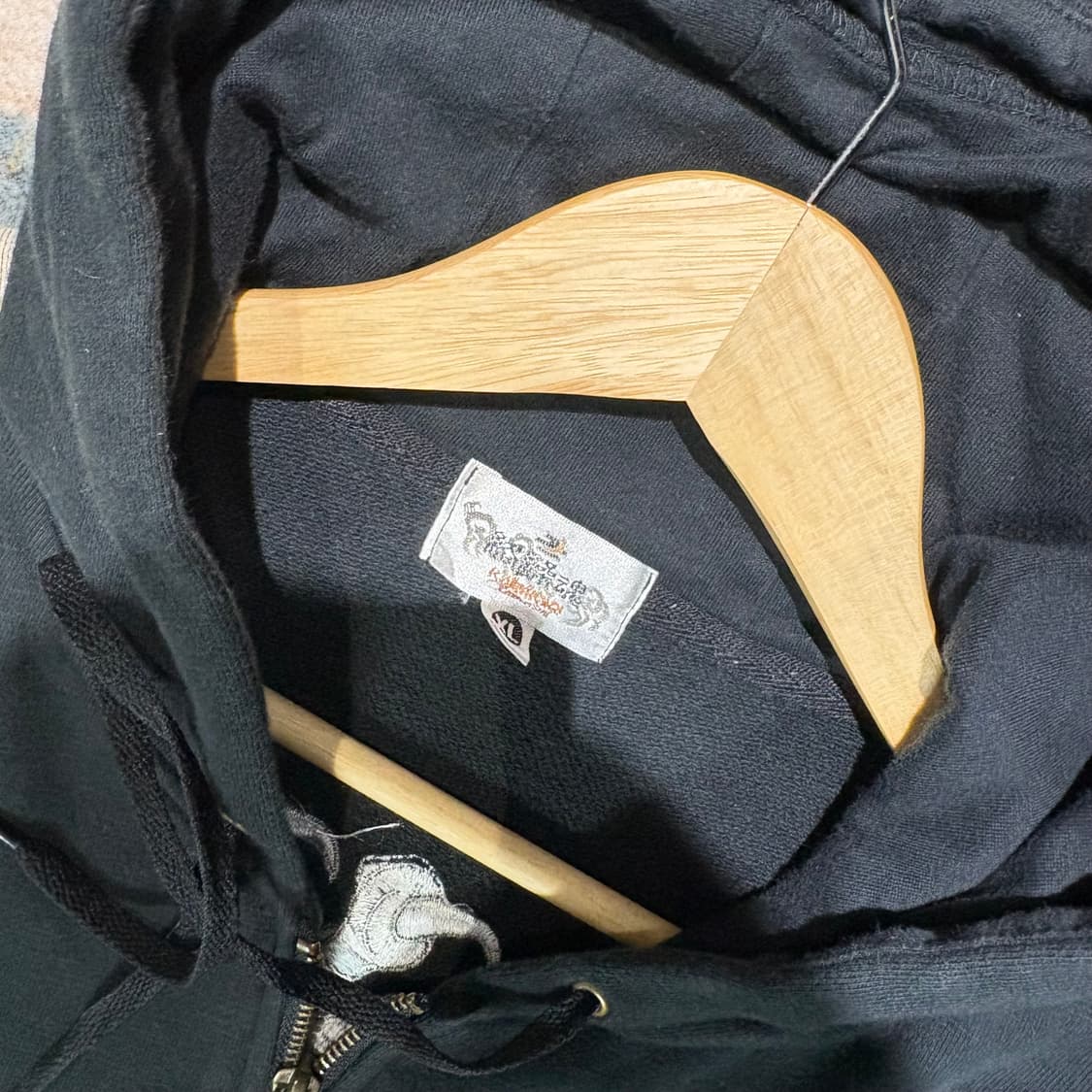 카라쿠리 타마시 빈티지 용자수 후드집업 상품이미지9