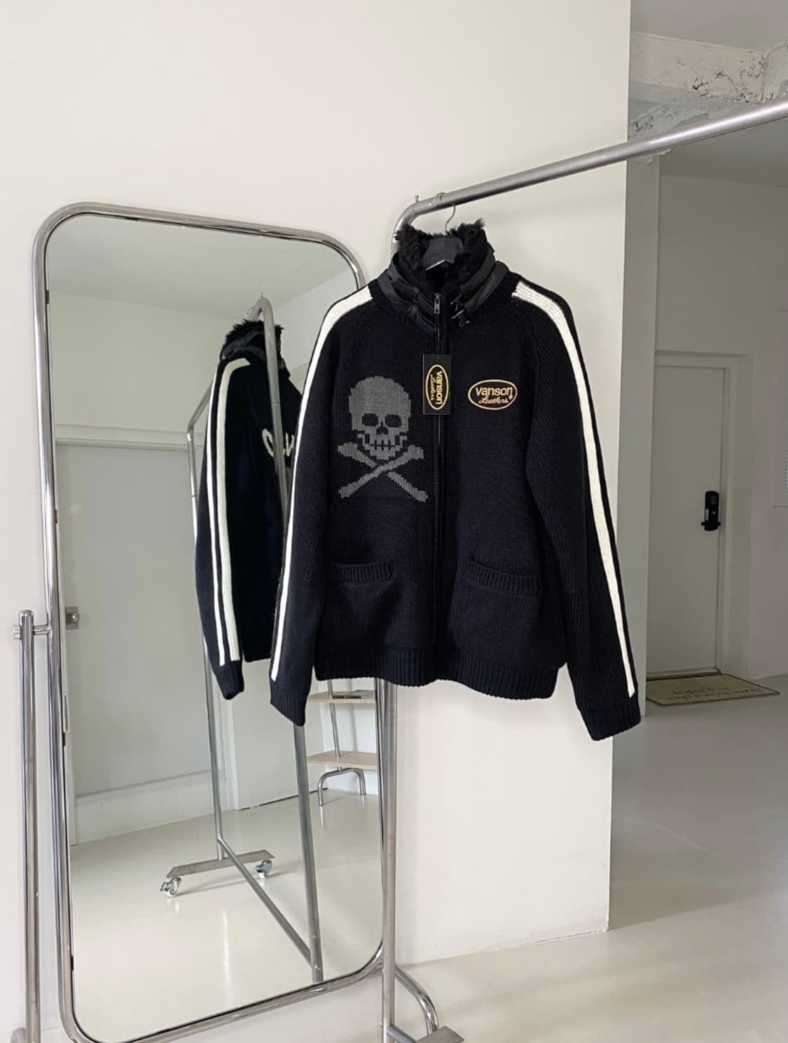 벤슨 코위찬 니트집업 상품이미지1