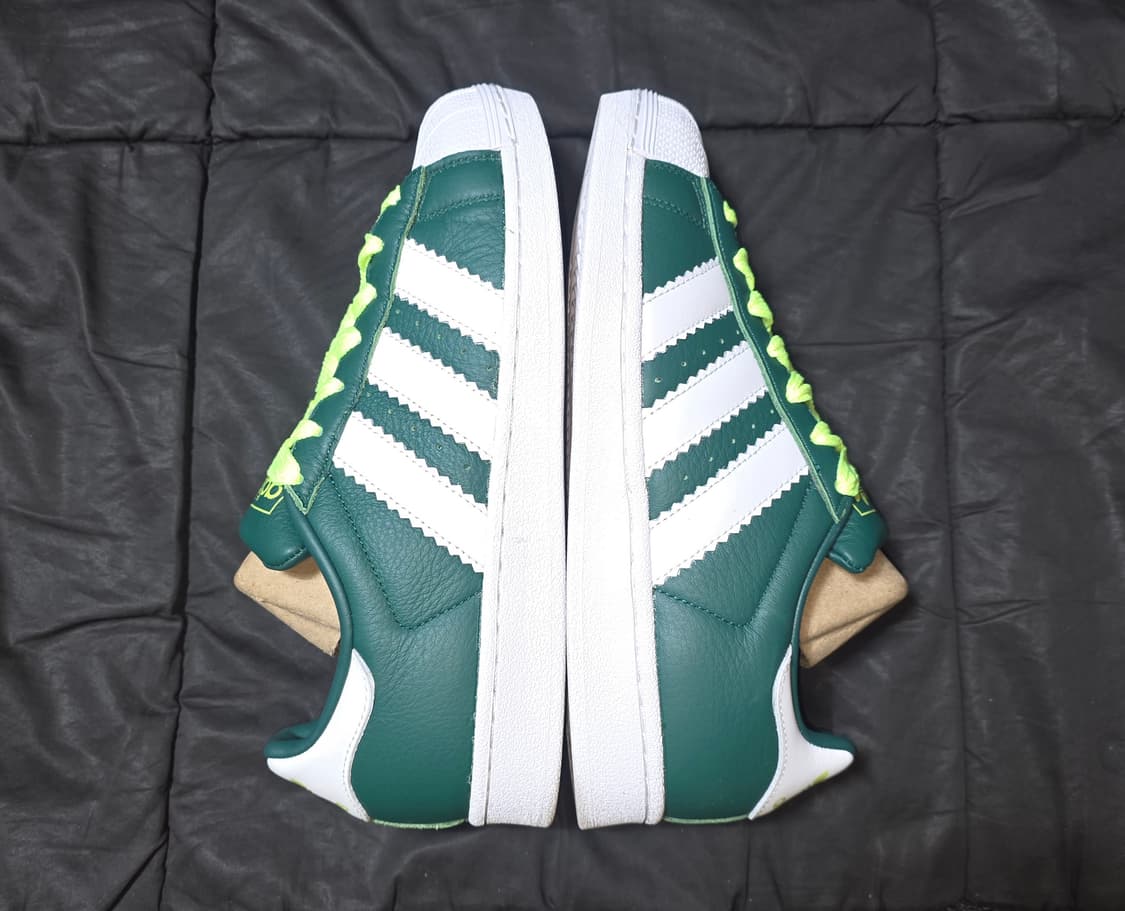 [S급]아디다스 슈퍼스타 그린 네온 와이드레이스 (BD7419)255mm 상품이미지6