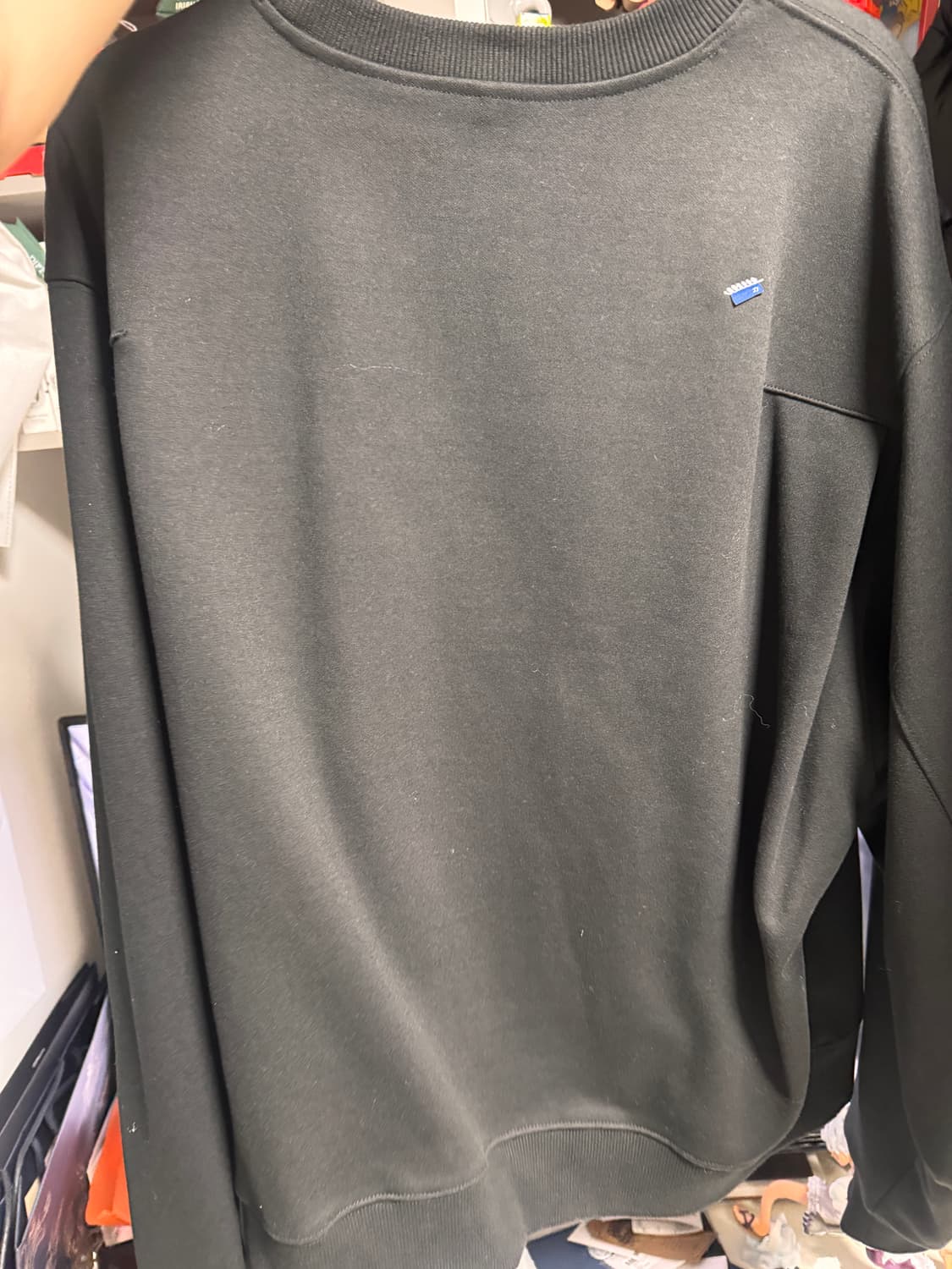 아더에러 맨투맨 A3사이즈 거의 새상품 상품이미지2