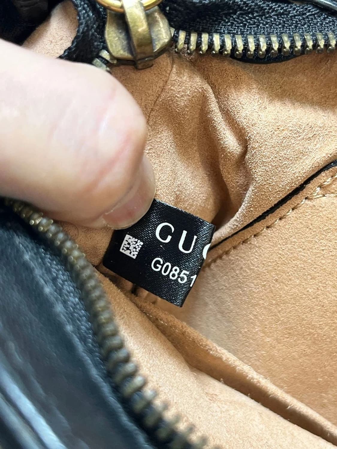 구찌 GUCCI 르벨 스몰 블랙 레더 숄더백 A1738 상품이미지9