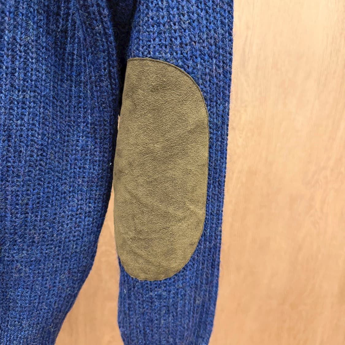 맥그리거 멜란지 니트 체스트 싱글 버튼 포켓 엘보 패치 디테일 네이비 상품이미지7