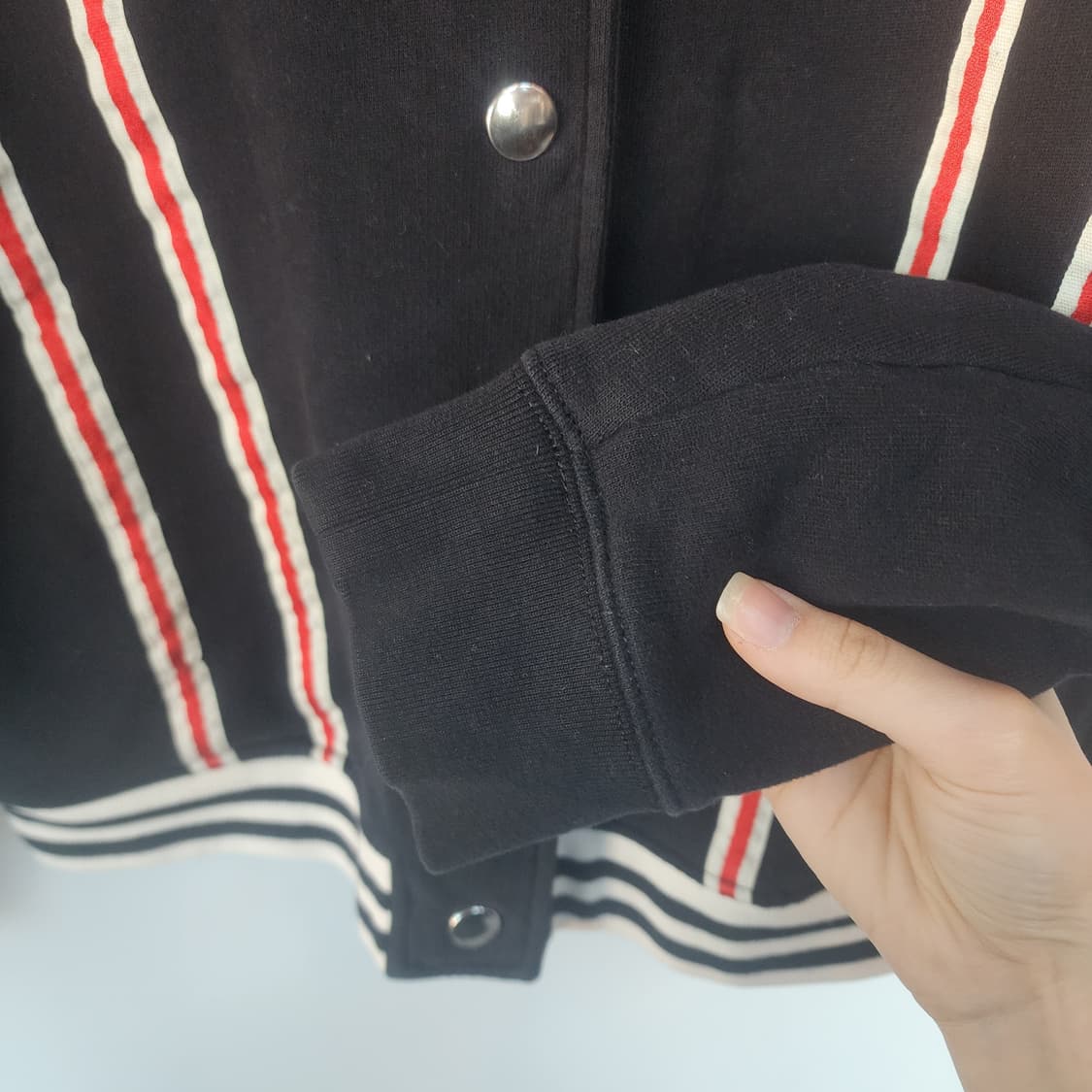 산드로 블랙 후드 스타디움 자켓 상품이미지4