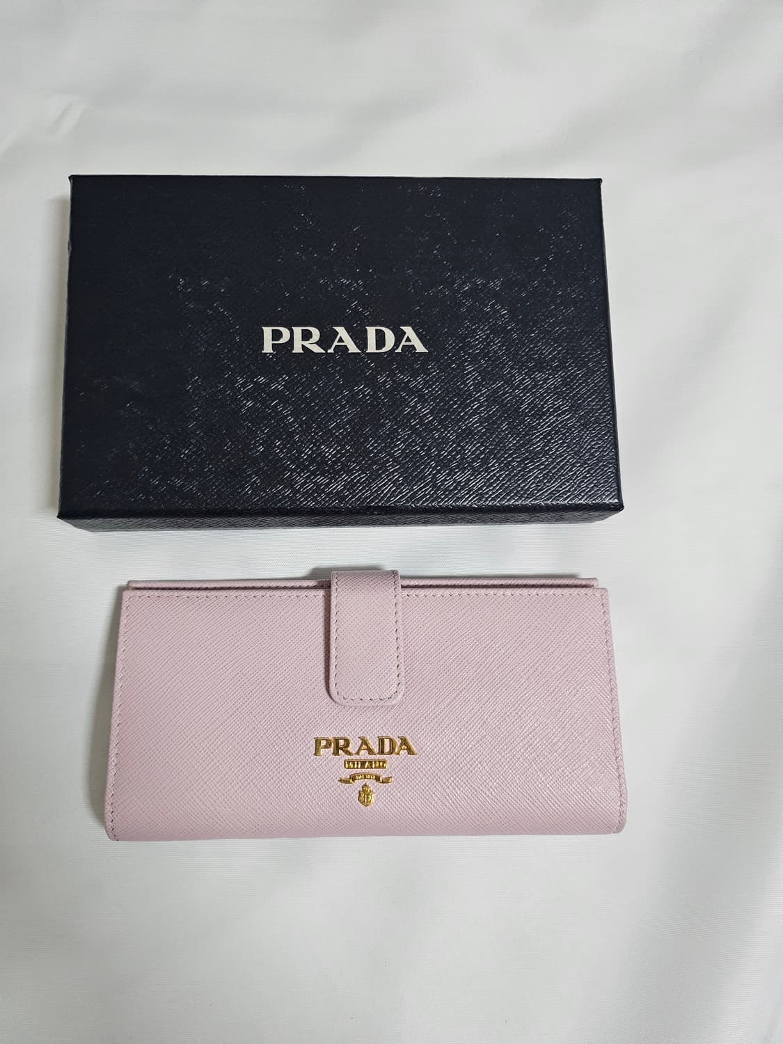 프라다 장지갑팝니다~ 상품이미지1