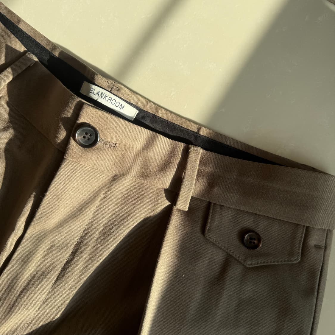 [2] 블랭크룸 blankroom 딥 플리츠 슬랙스 브라운 상품이미지7