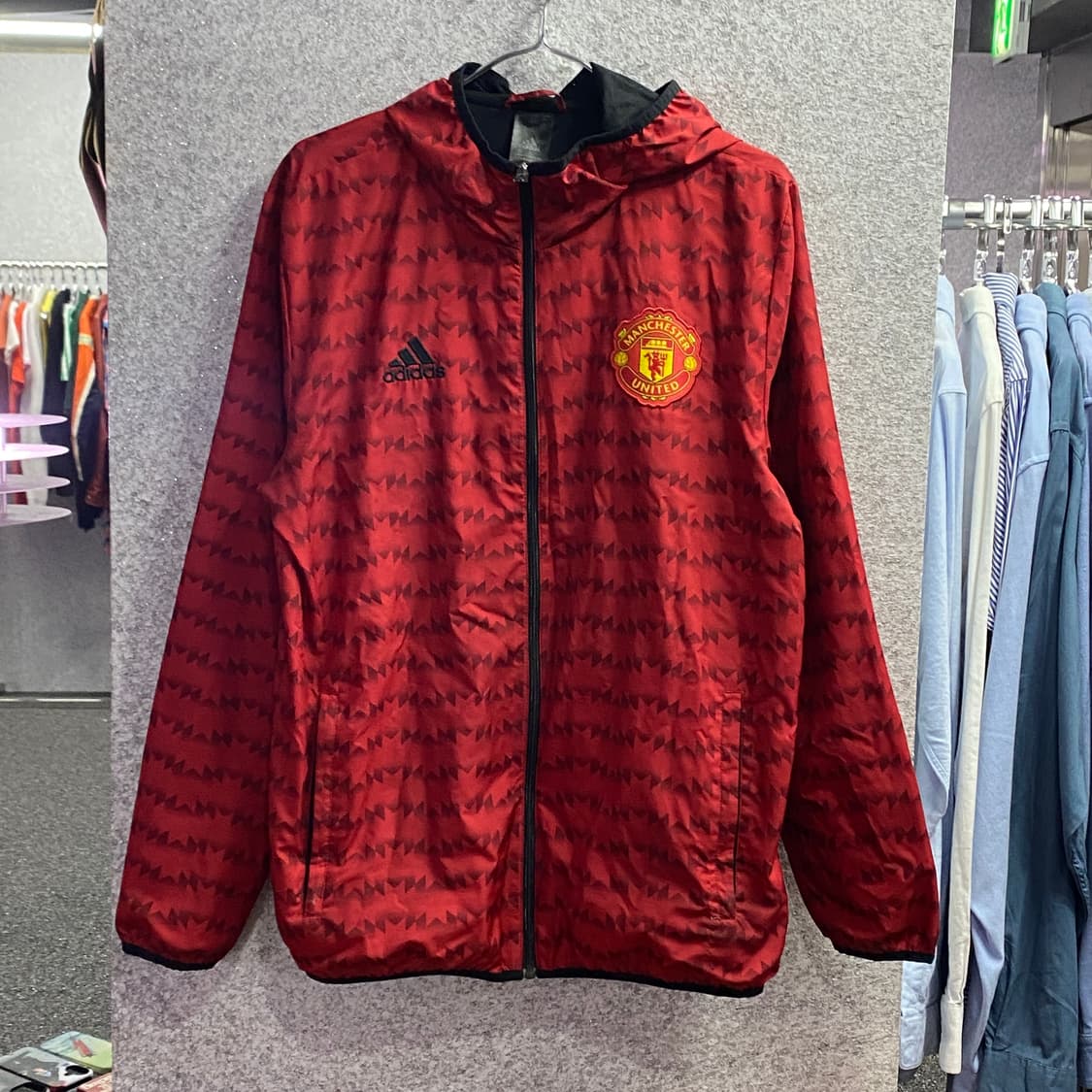 아디다스 이큅먼트 맨유 패턴 윈드브레이크 B3133 상품이미지2