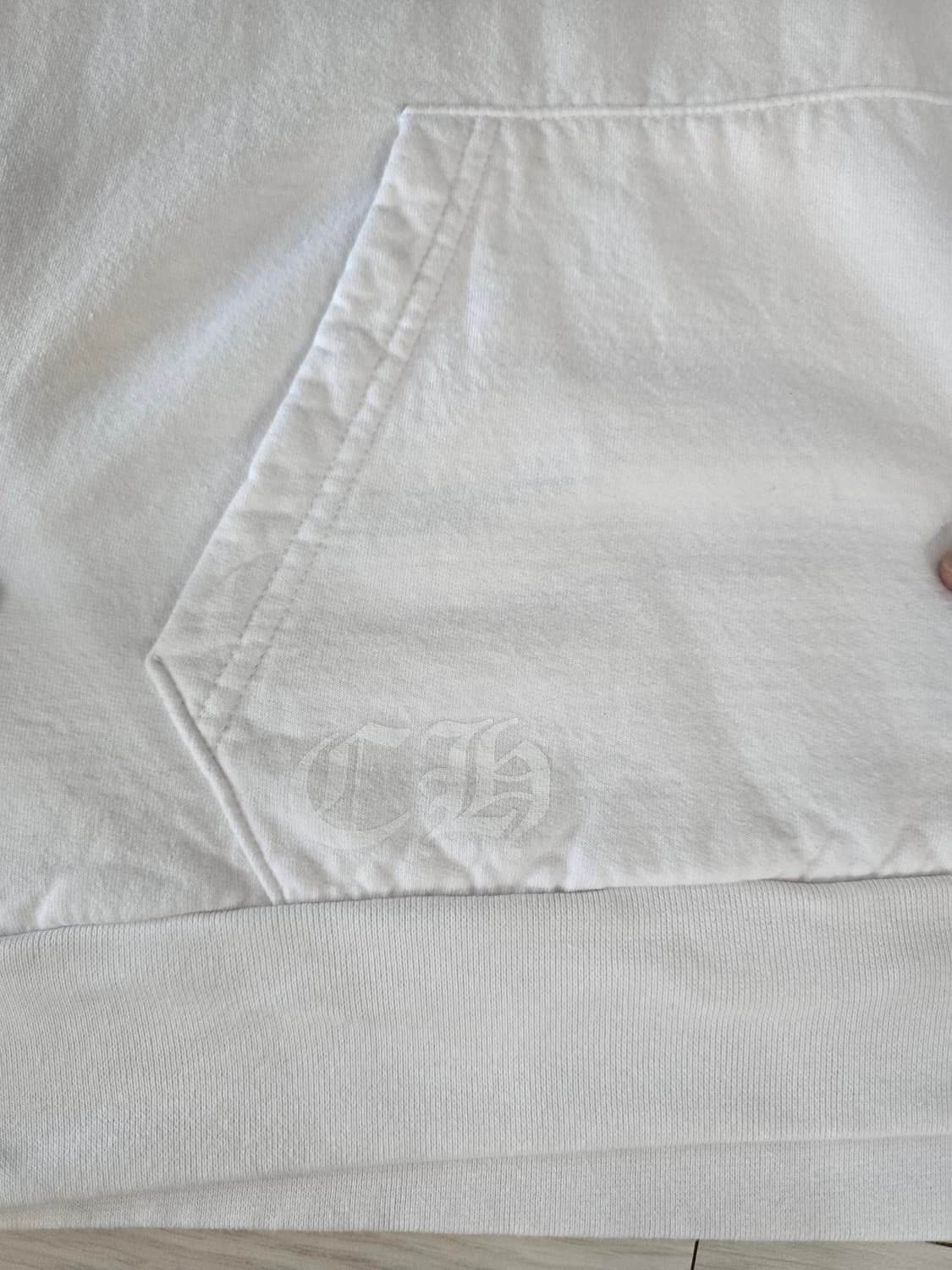 크롬하츠 흰색 홀스슈 사이즈 M 후디 팝니다 상품이미지5