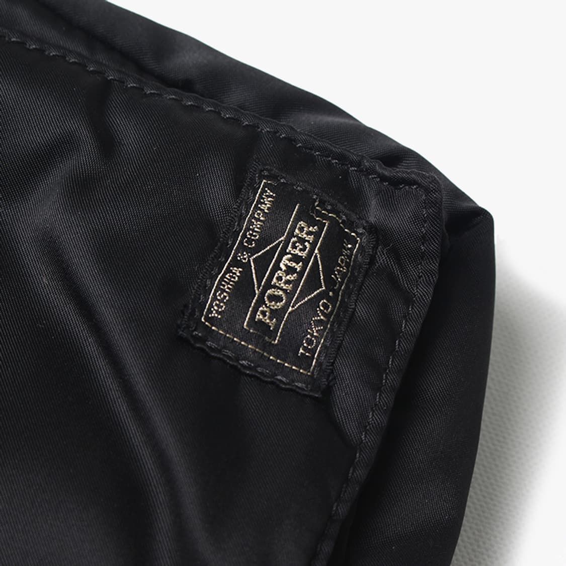 BEAMS "Black Shoulder Bag" 상품이미지2