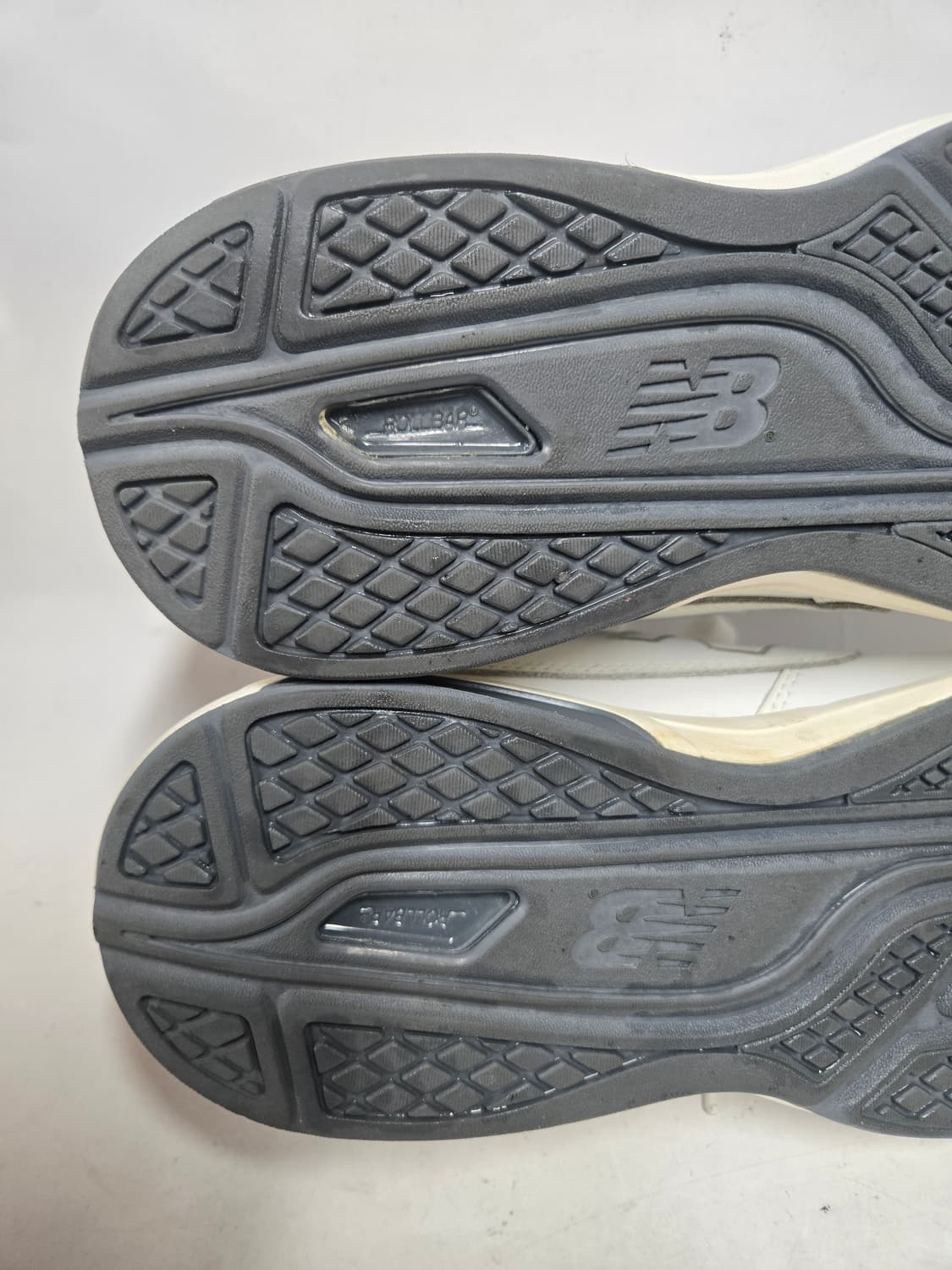 뉴발란스 813 흰색 운동화 260mm 상품이미지7