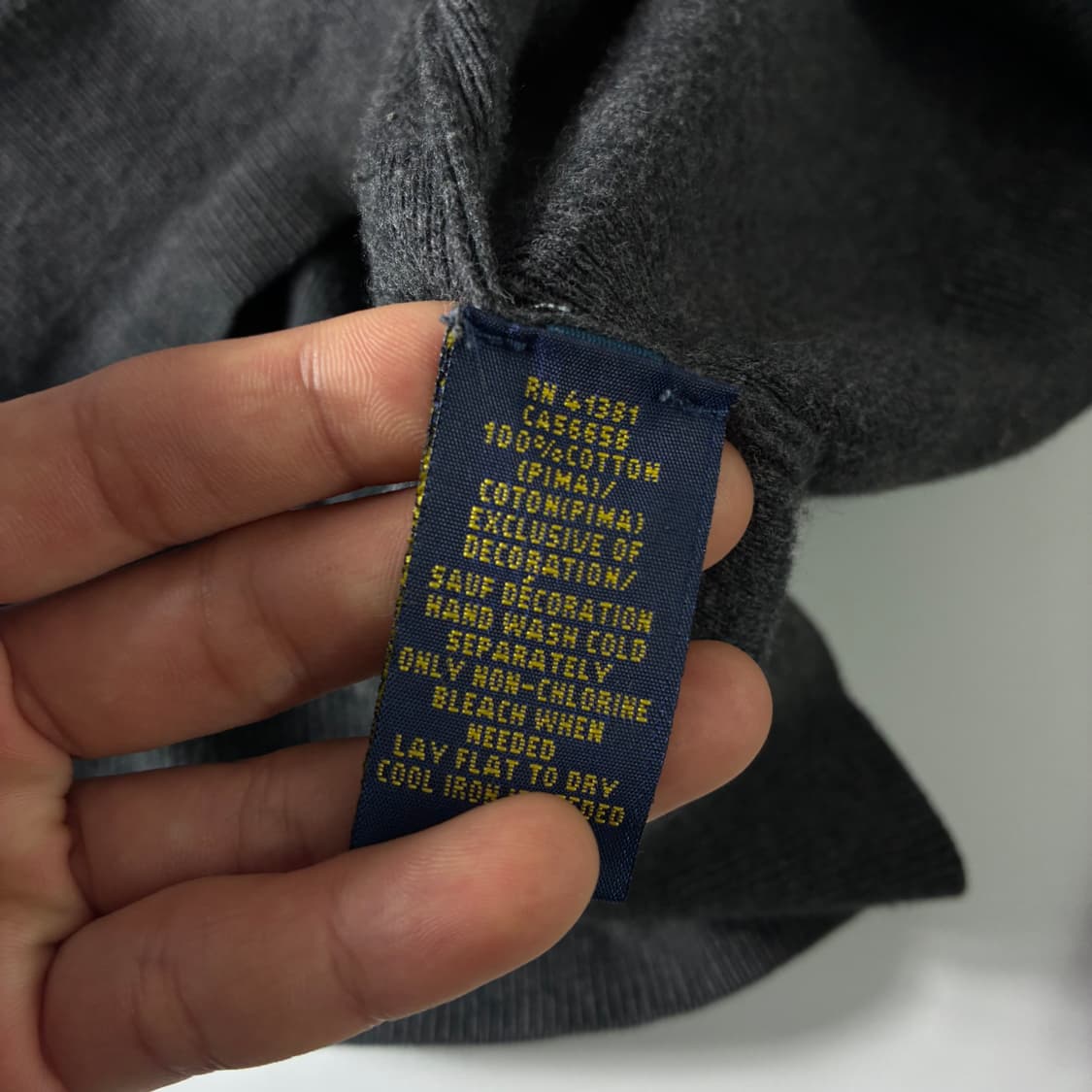 Polo  폴로 랄프로렌 자수 피마코튼 차콜 브이넥 니트  상품이미지5