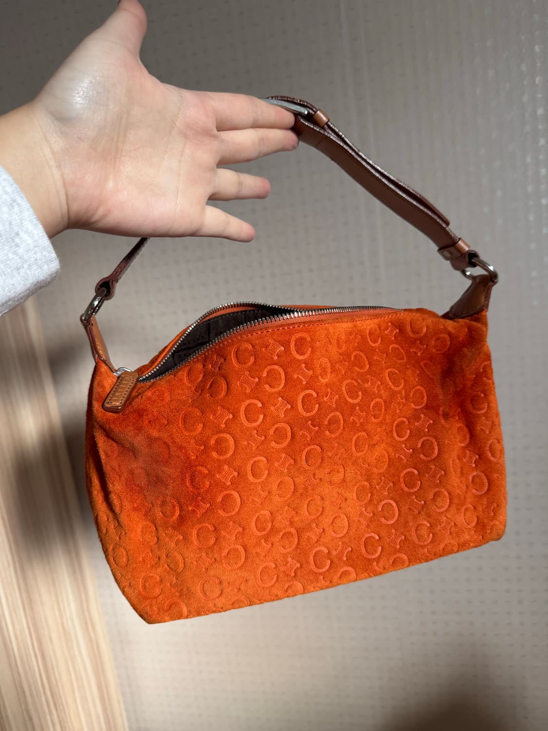 셀린 정품 숄더백 스웨이드 상품이미지2