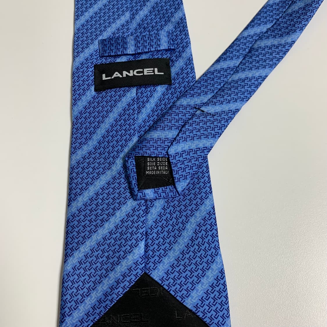 란셀(LANCEL) 명품넥타이 모노그램 100실크 정장룩코디 상품이미지8