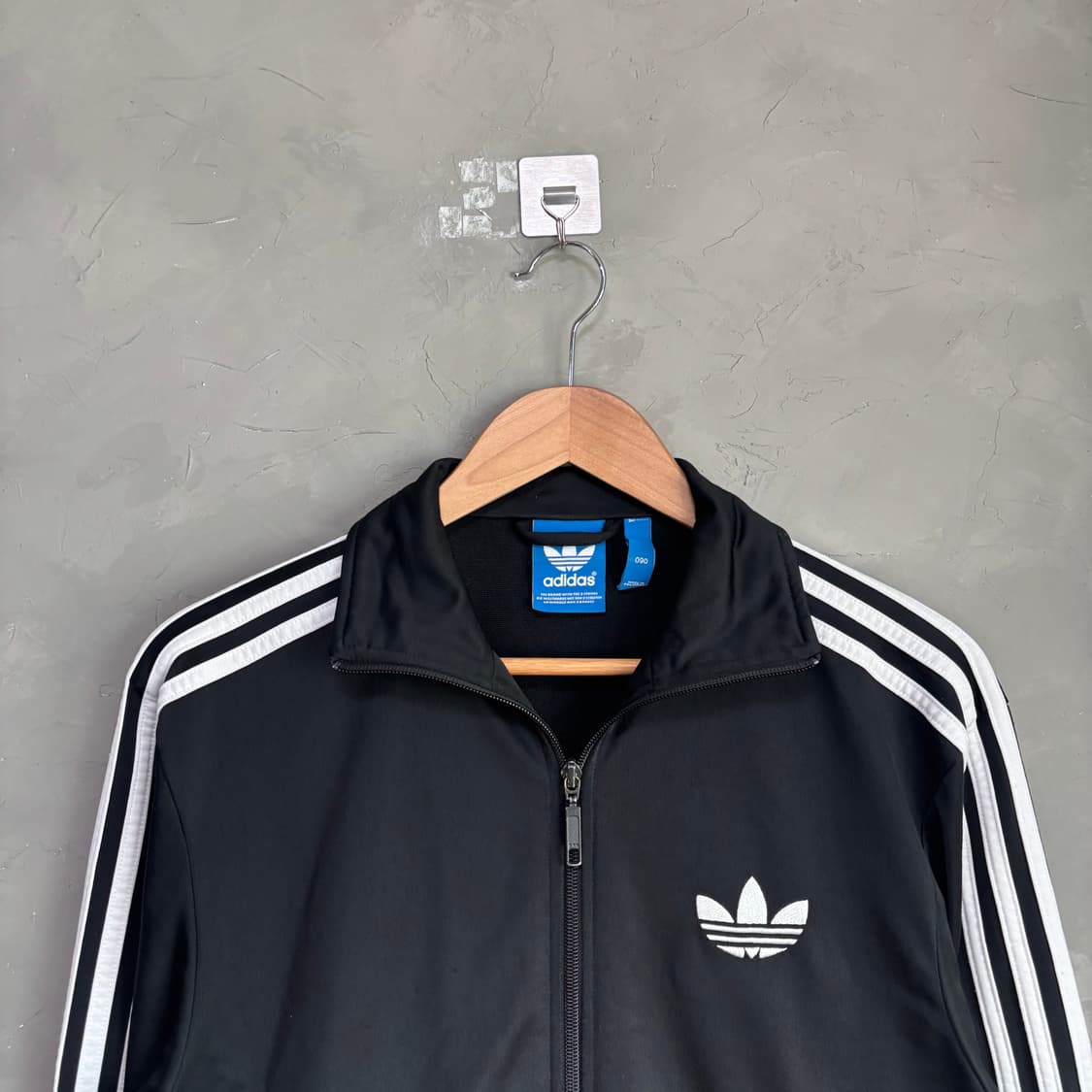 아디다스 파이어버드 져지 트랙탑 검정 상품이미지2