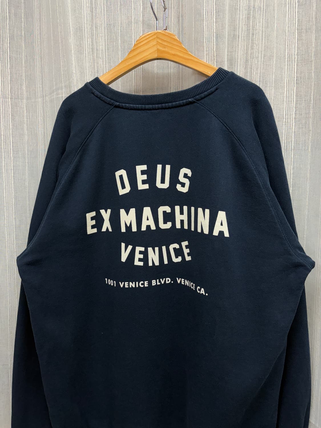 데우스 엑스 마키나 베니스 어드레스 크루넥 맨투맨 티셔츠 상품이미지1