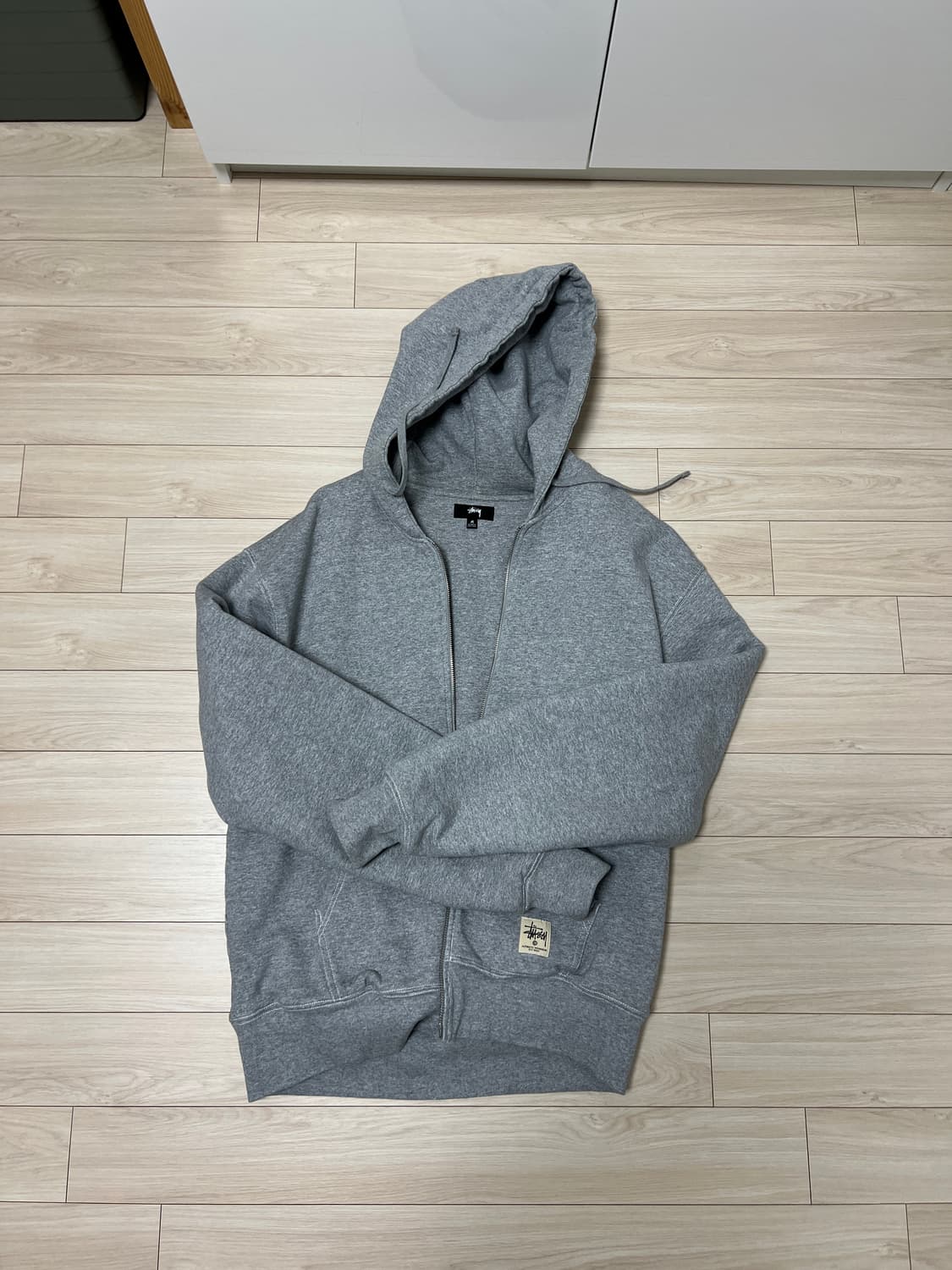 스투시 회색 후드집업 상품이미지1