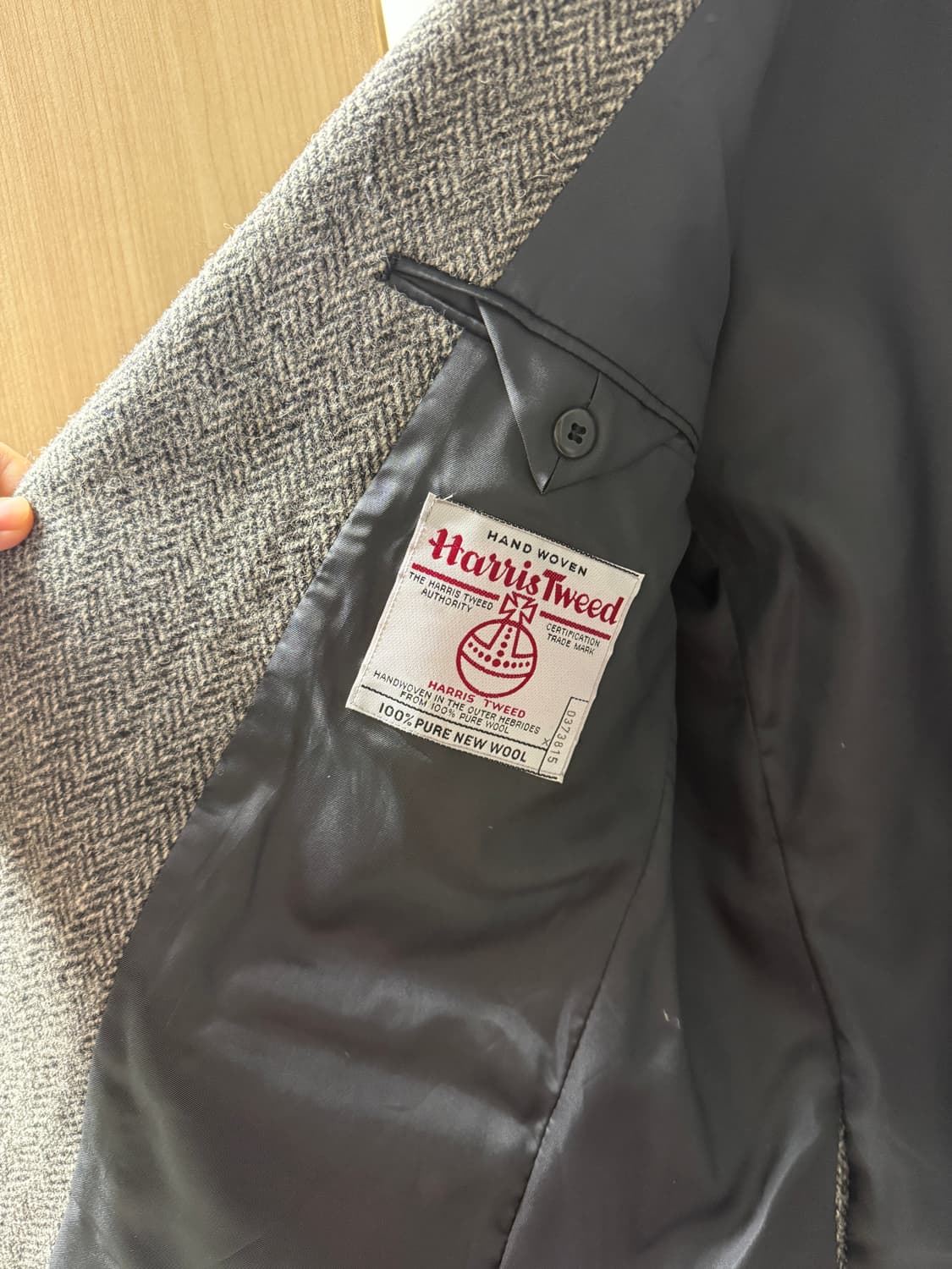 헤리스트위드 퓨어뉴울 헤링본 블레이저 자켓 상품이미지3