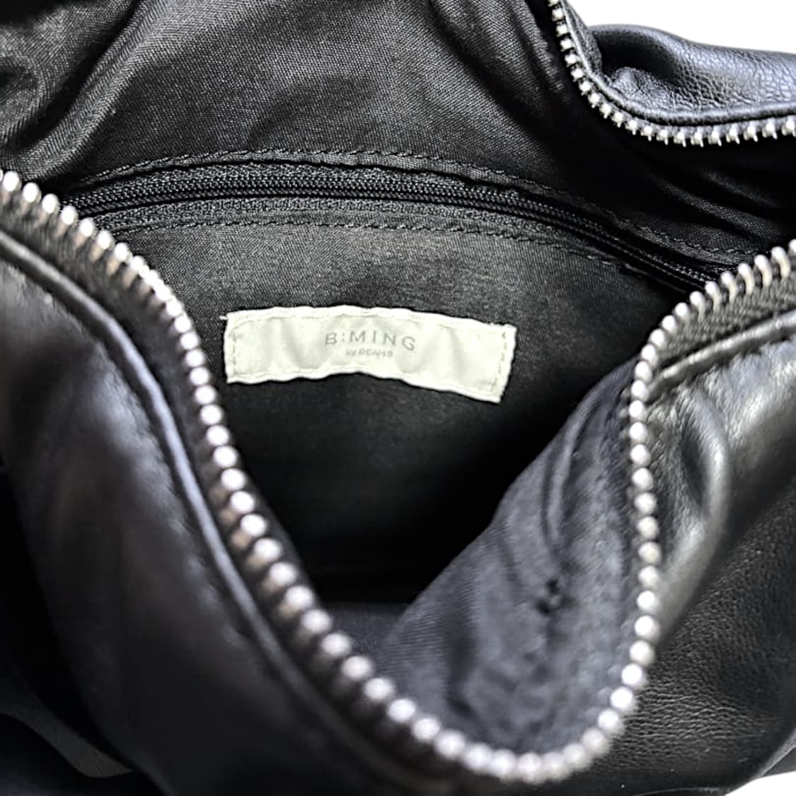 비밍 바이 빔즈 레더 핸들 퍼프 백 이세이미야케 스타일 상품이미지4