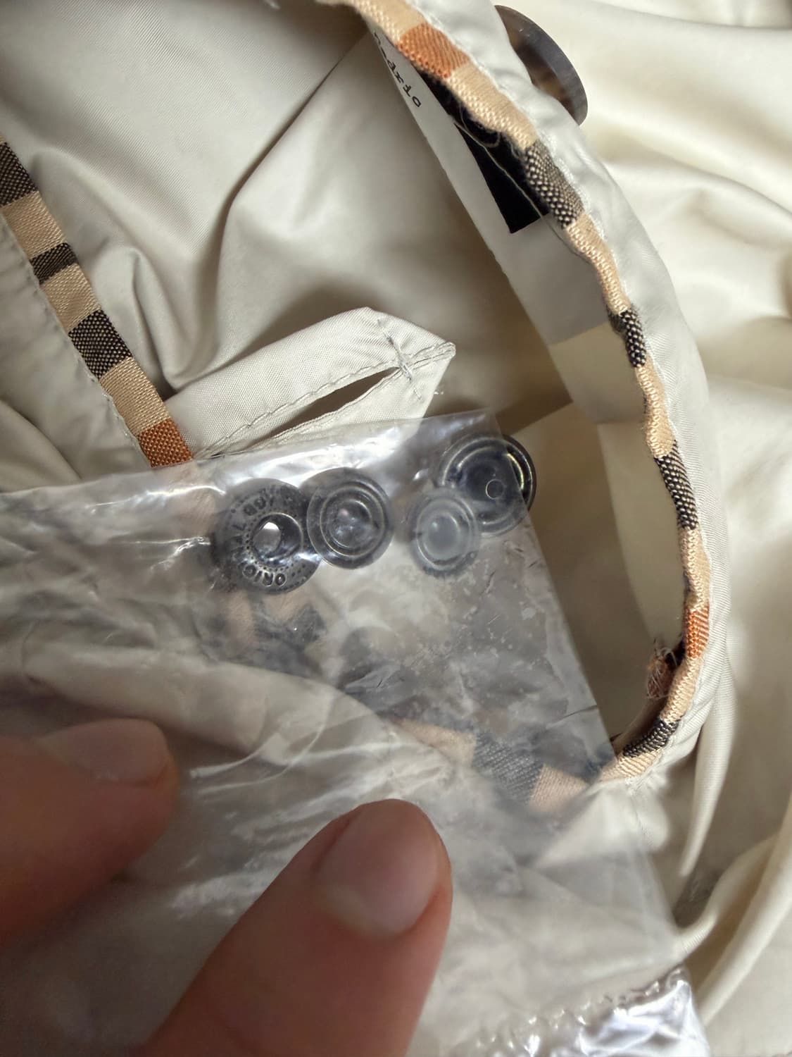 닥스 여성 바람막이 코트 베이지 44~66 상품이미지5