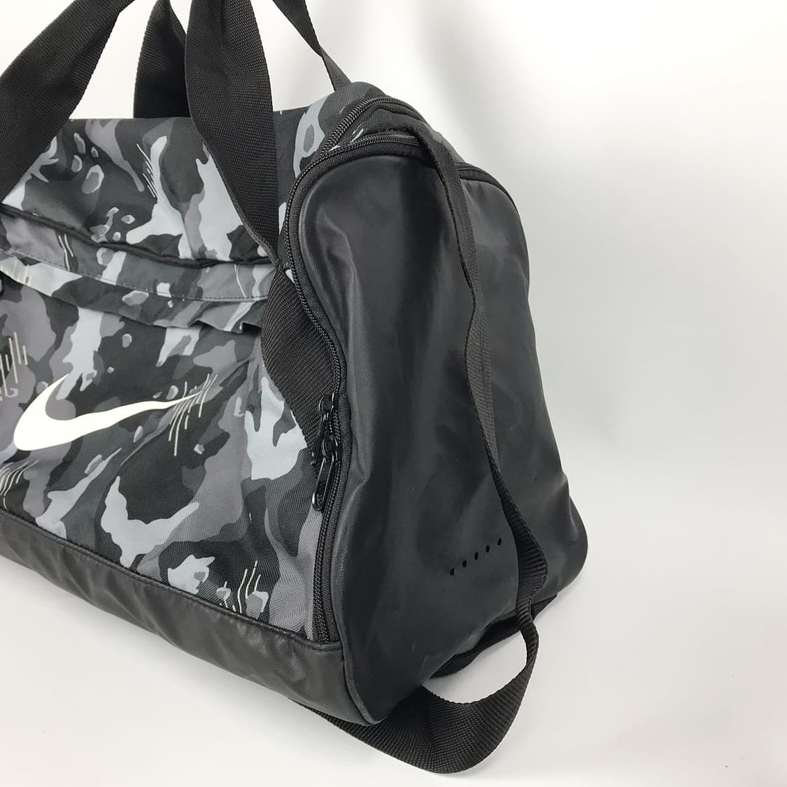 나이키 NIKE 카모 더플백 가방 상품이미지4