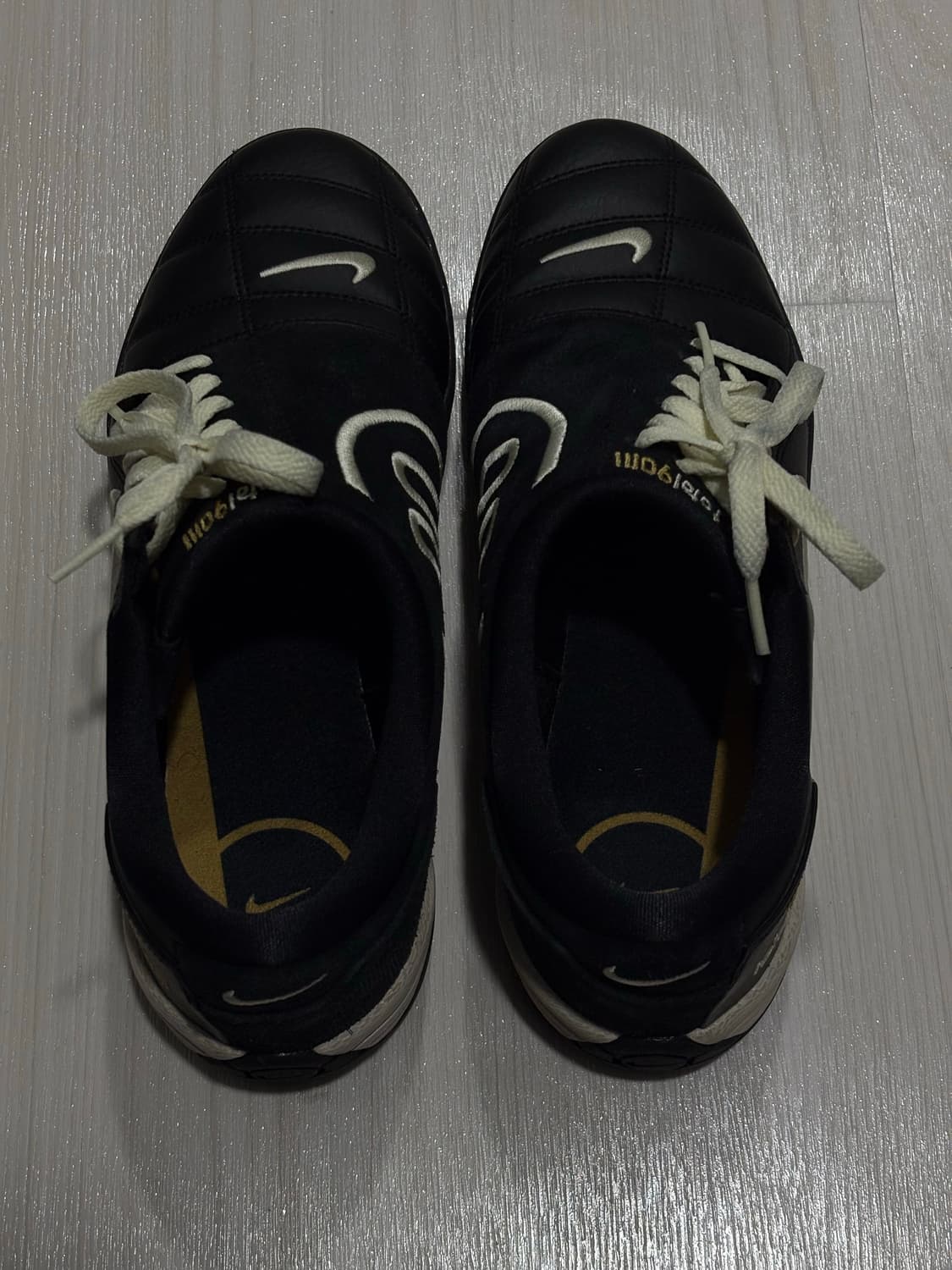 나이키 토탈90 270 상품이미지2